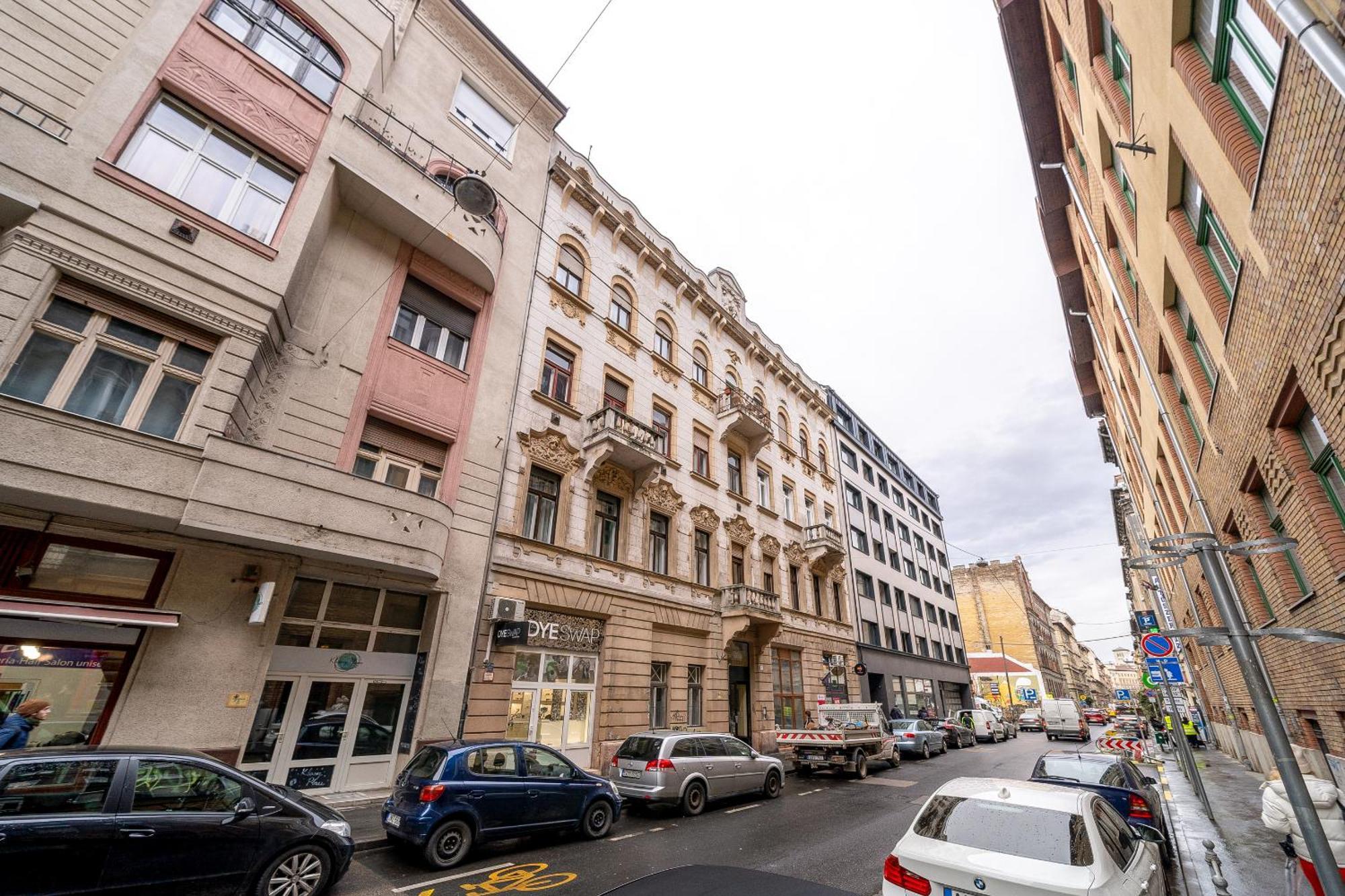 Budapest Magic Blue In Downtown Eksteriør bilde